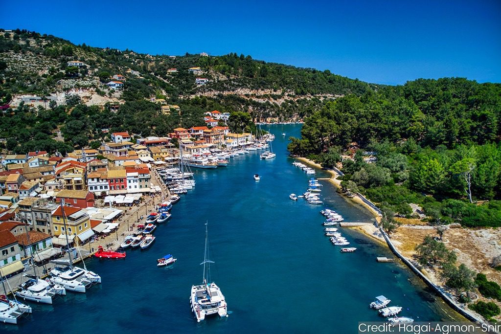 Greece 24-Day Grand Tour Package with Luxury Hotels: See & Do It ALL - tour image