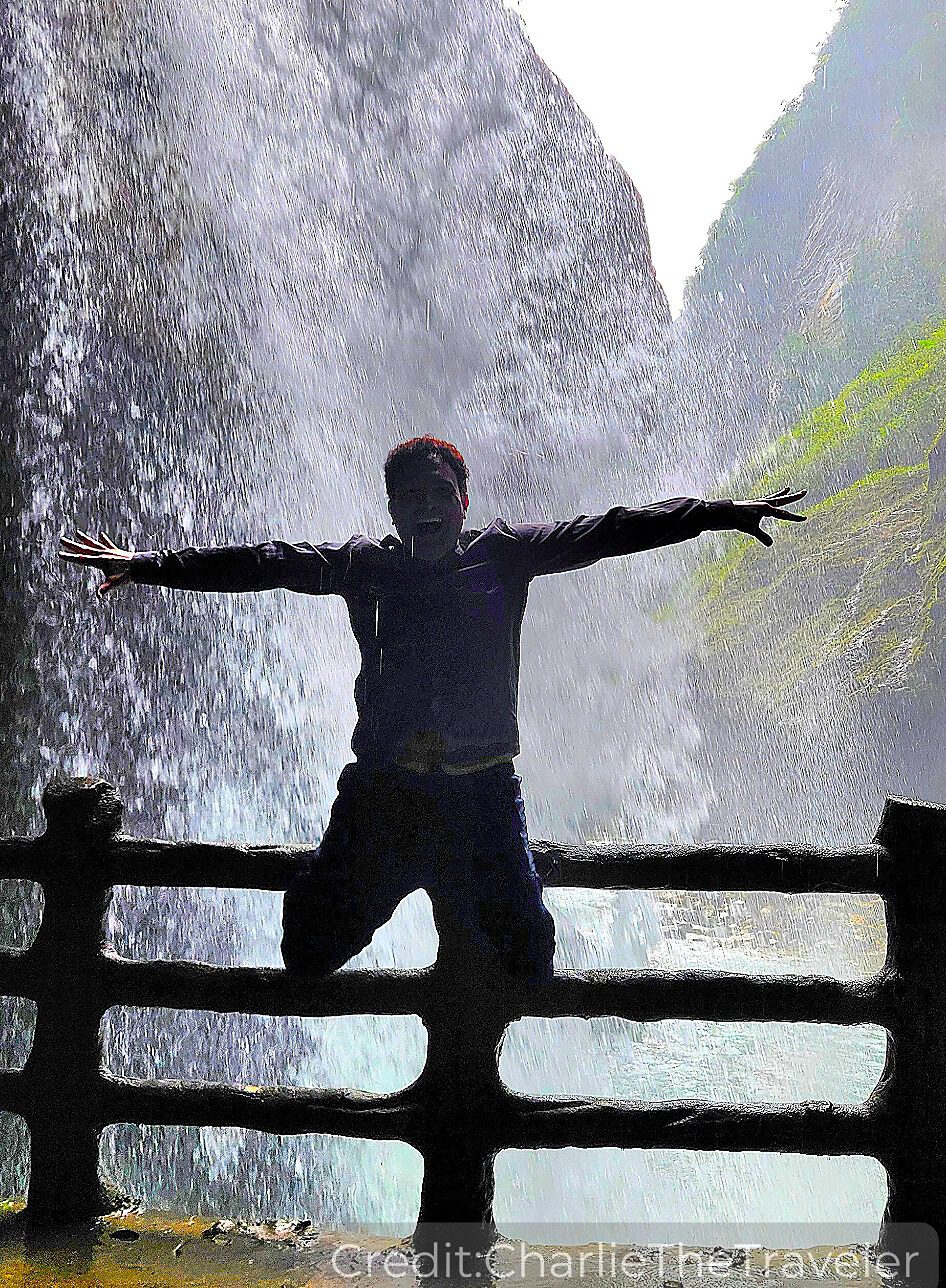 China’s Southeast 16-Day Tour Package with Luxury Hotels: See & Do It ALL - tour image