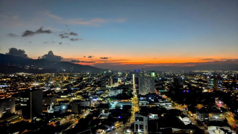 Jan Jose in Costa Rica skyline
