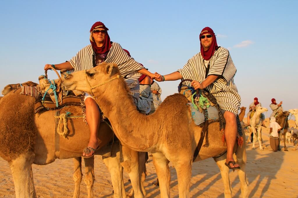 United Arab Emirates: See & Experience it ALL in 6 Days, 1st Class Traveling